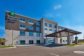 Holiday Inn Express & Suites - Cedar Springs - Grand Rapids N, An Ihg Hotel
