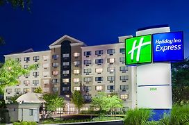 Holiday Inn Express Hauppauge-Long Island, An Ihg Hotel
