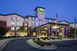 Holiday Inn Express Hotel & Suites-St. Paul, An Ihg Hotel