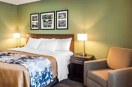 Sleep Inn & Suites Defuniak Springs