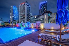 Night Hotel Bangkok - Sukhumvit 15