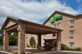 Holiday Inn Express Mount Pleasant- Scottdale, An Ihg Hotel