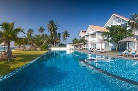 Sri Sharavi Beach Villas & Spa - With 43 Metre Saltwater Infinity Pool