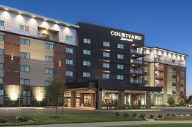 Courtyard By Marriott Mt. Pleasant At Central Michigan University
