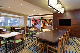 Fairfield Inn & Suites By Marriott Raleigh Capital Blvd./I-540