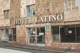 Hotel Latino