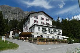 Hotel Preda Kulm