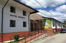 Hotel Horezu