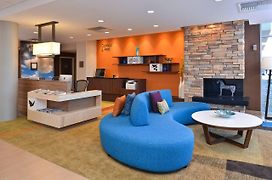 Fairfield Inn & Suites By Marriott Sacramento Airport Woodland