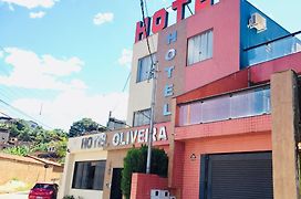 Hotel Oliveira - By Up Hotel