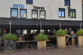Hotel Taurus