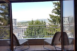 Beautiful View Of Sarajevo Center Apartment Exterior photo