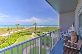Sunny Oceanfront Condo On South Padre Island Beach