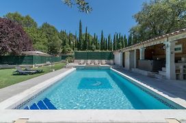 Villa de 3 chambres avec piscine privee jacuzzi et jardin amenage a Oppede