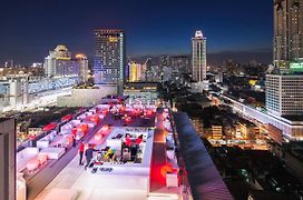 Centara Watergate Pavilion Hotel Bangkok
