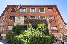 Hotel Isabel de Segura