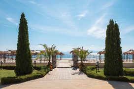 Festa Pomorie Resort