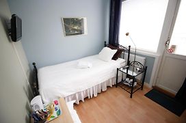 Hotell Zlafen Bed And Breakfast