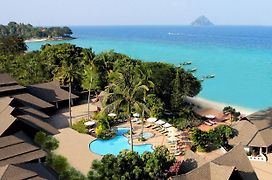 Phi Phi Holiday Resort Exterior photo