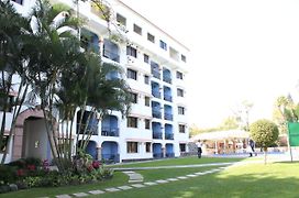 Hotel Coral Cuernavaca Resort & Spa