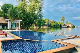 The Seaside Resort Koh Phangan