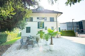 Villa Gelbmann - Ferienwohnungen Velden