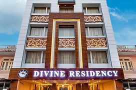 Hotel Divine Residency By Akc Hotels