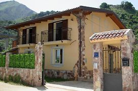 Villa Paladino - B&B E Guest House