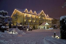 Alpholiday Dolomiti Wellness&Fun Hotel