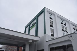 Wingate By Wyndham Baltimore BWI Airport