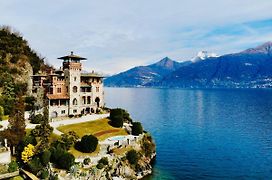 Villa Gaeta Luxury Apartment Sleeps 8 Guests