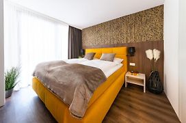 Gerharts Premium City Living - Center Of Brixen With Free Parking And Brixencard