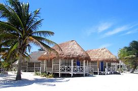 Cabanas Ecoturisticas Costa Maya