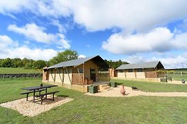 Carr'S Hill Luxury Safari Tents