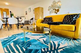 Ferien-Apartment Miami Vice mit Privatstrand