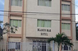 Blanco Mar Hotel