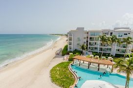 Now Jade Riviera Cancun Resort&Spa - All Inclusive