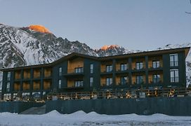 Intourist Kazbegi