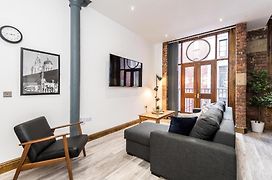 27 Stanley Street Aparthotel By Ustay