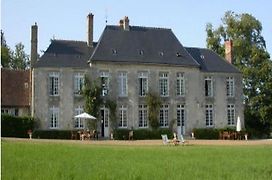 Chateau De Sarceaux Alencon Exterior photo