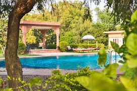 Umaid Palace - Luxury Resort Near Jaipur Close To Bhangarh & Chand Baori Stepwell Abhaneri