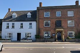 The Ilchester Arms Hotel, Ilchester Somerset