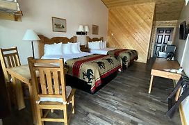 The Longhorn Ranch Resort Lodge & Rv Park