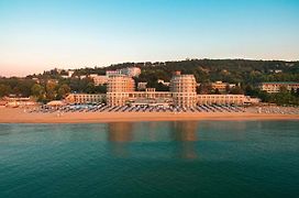 Azalia Beach Hotel Balneo&SPA