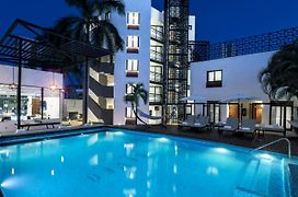 Seven Boutique Apartments Cancun