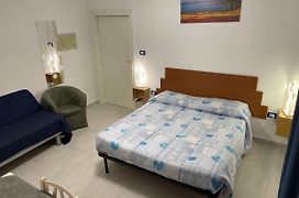 B&B del Corso - Affittacamere GIULIANOVA