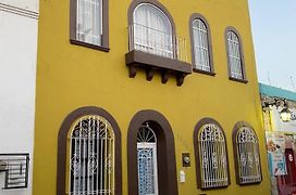My Family In Monterrey - Hostel Exterior photo