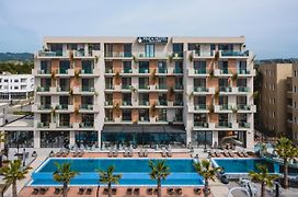 Pinea Hotel Resort&Spa
