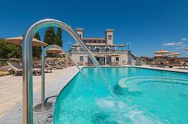 Castello Bonaria Spa Resort