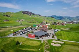 Swiss Mountain Golf-Restaurant Gonten